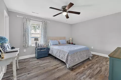 Bedroom - 8165 State Line Rd, Taft, TN 38488 photo 3 of 5