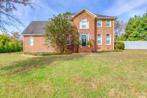 202 Ouida Ln, Columbia, TN 38401