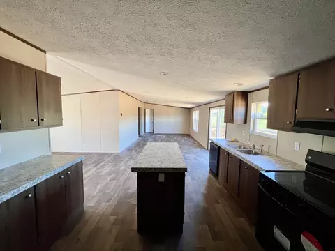 Kitchen - 1061 Mcafee Rd, Morrison, TN 37357 photo 3 of 3