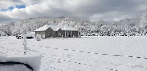162 Kawacatoose Ln, Bradyville, TN 37026