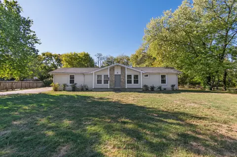 1205 Lipscomb Dr, Brentwood, TN 37027