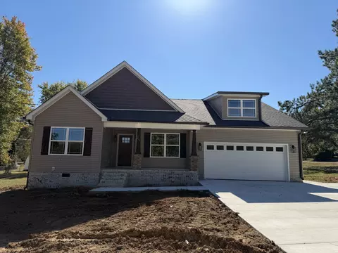 219 Hill St, Estill Springs, TN 37330