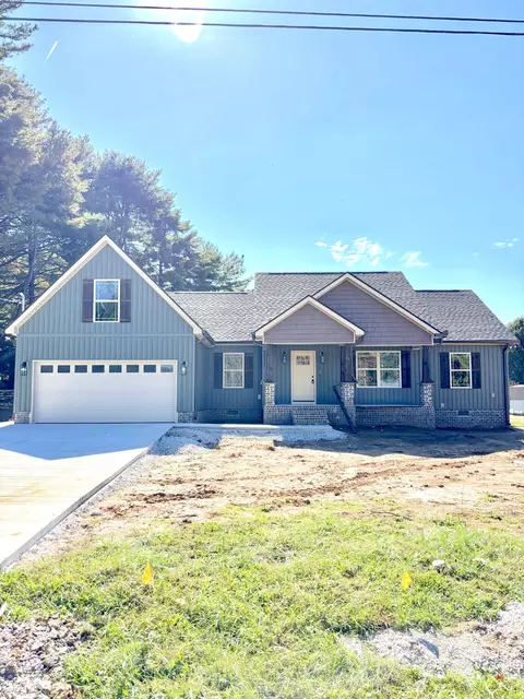 201 Hill St, Estill Springs, TN 37330