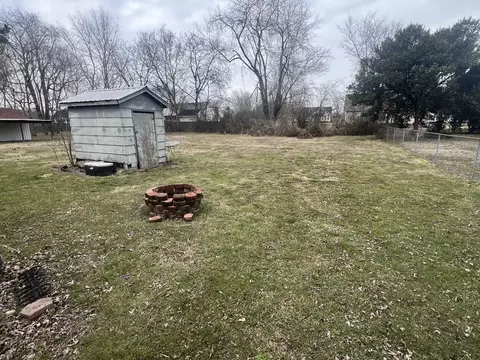 Exterior - 220 Apache Cir, Pulaski, TN 38478 photo 5 of 6