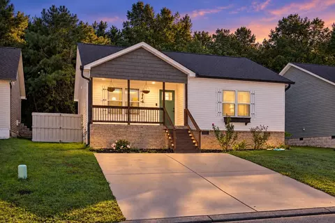 1650 Southern Heights Cir SE, Cleveland, TN 37311