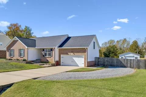 3690 Aisle St, Clarksville, TN 37040