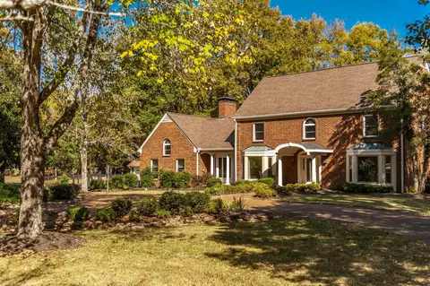 1156 Hidden Valley Rd, Brentwood, TN 37027