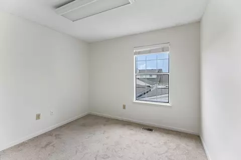 Bedroom - 755 E Northfield Blvd, Murfreesboro, TN 37130 photo 3 of 3