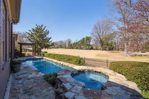 10310 Statfield Dr, Collierville, TN 38017 photo 4