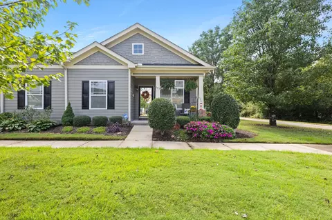 595 Callaway Ct, Chattanooga, TN 37421