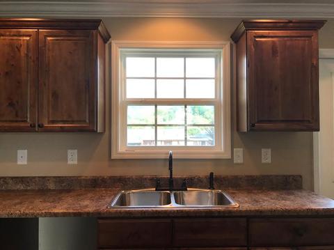 112 Rusty Rd, Jacksboro, TN 37757 photo 4
