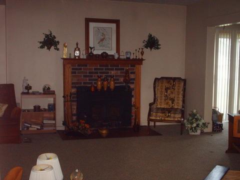 804 Exeter Ave, Middlesboro, KY 40965 photo 3