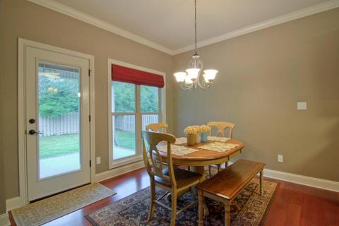 7300 Beechmeadow Ln, Powell, TN 37849 photo 9