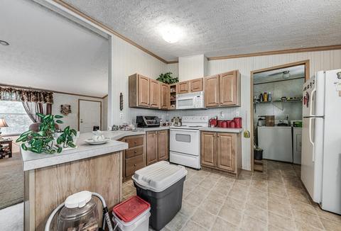 111 Stacey Ln, Heiskell, TN 37754 photo 4
