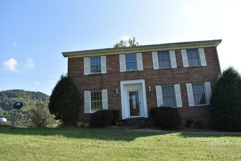 447 Malone Dr, Ewing, VA 24248 photo 2