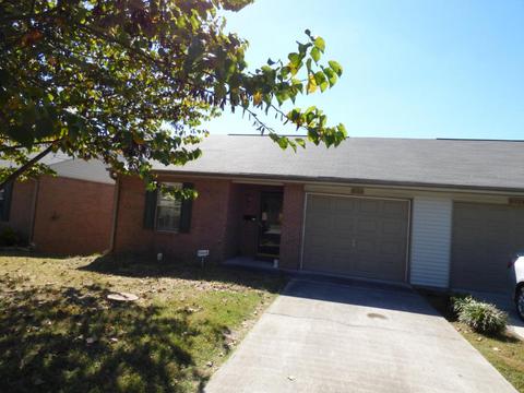 8060 Stablegate Way, Powell, TN 37849 photo 2