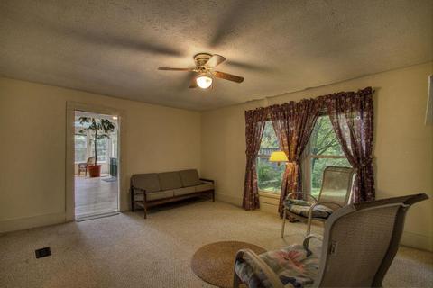 3450 Brooks Rd, Greenback, TN 37742 photo 9