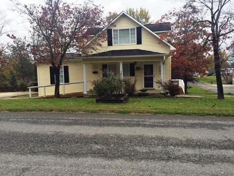 225 W Third Ave, Oneida, TN 37841 photo 5