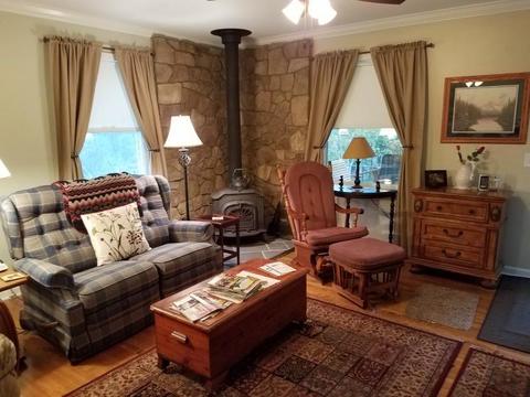 1425 Baldwin Gulf Rd, Clarkrange, TN 38553 photo 6