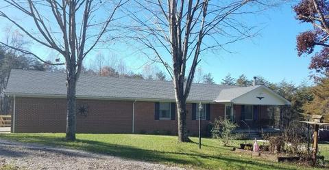 1425 Baldwin Gulf Rd, Clarkrange, TN 38553 photo 1