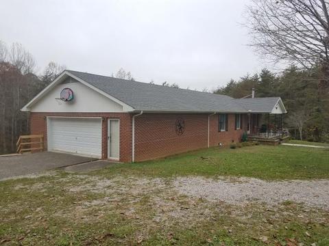1425 Baldwin Gulf Rd, Clarkrange, TN 38553 photo 2