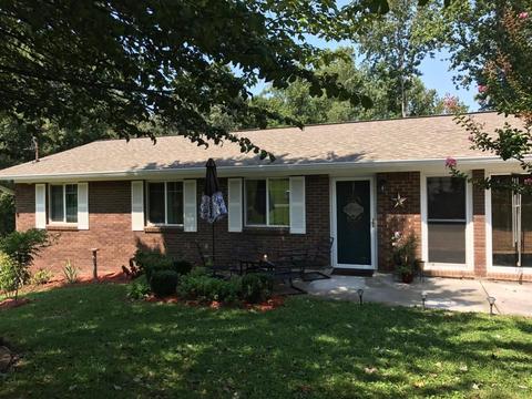 322 S Apache Rd, Clinton, TN 37716 photo 1