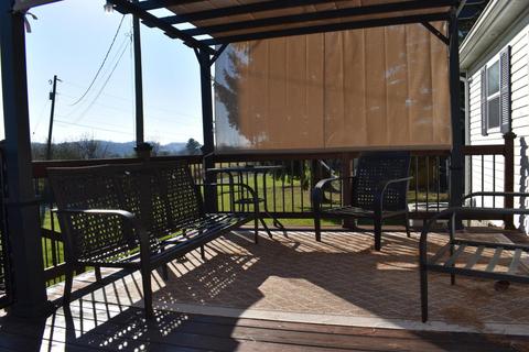 289 Briar Cliff Rd, Ewing, VA 24248 photo 10