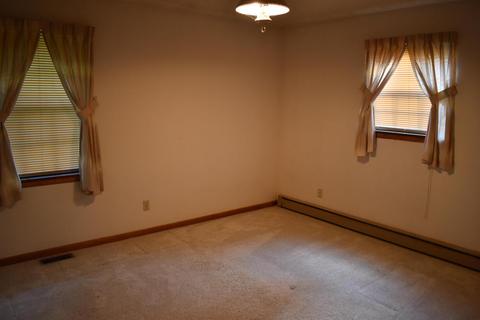 657 Parkey Rd, Ewing, VA 24248 photo 7
