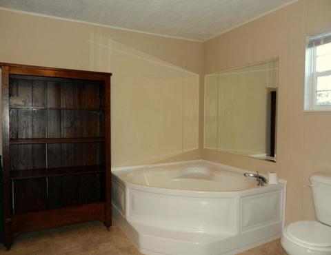460 Echo Point Rd, Oneida, TN 37841 photo 22