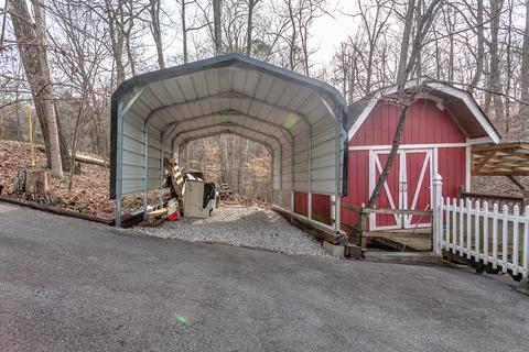 296 Heiskell Rd, Heiskell, TN 37754 photo 4