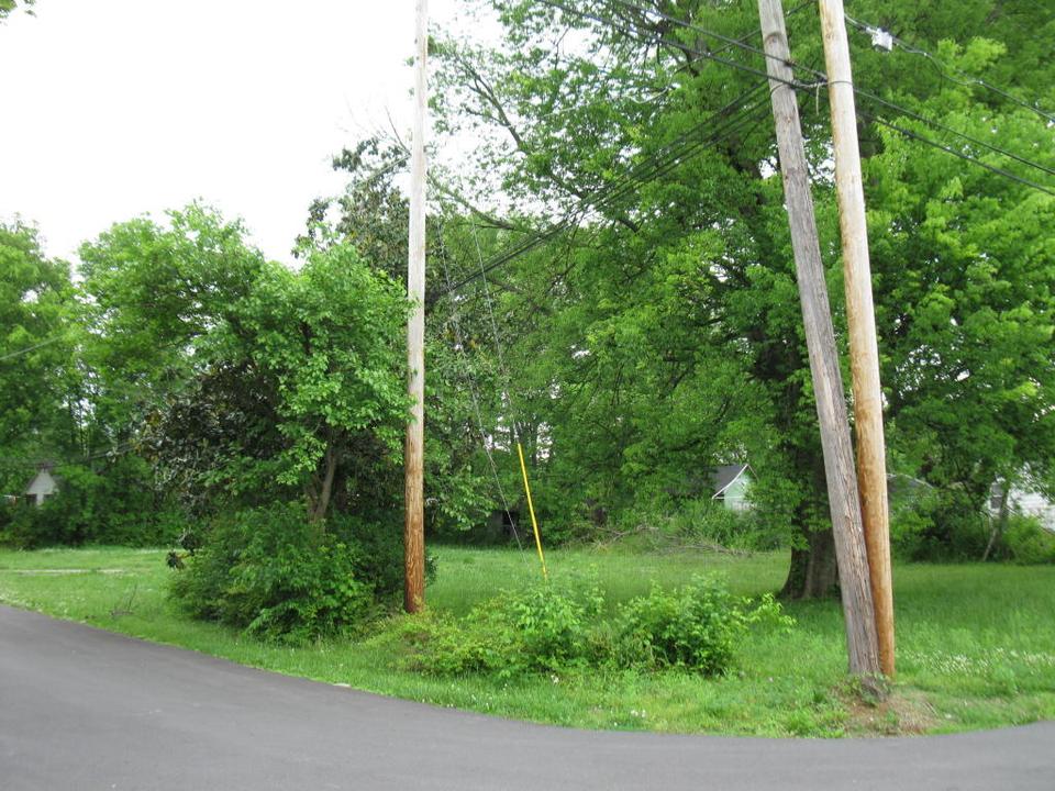  810 Belfast St, Maryville, TN 37801 photo 6