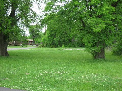 810 Belfast St, Maryville, TN 37801