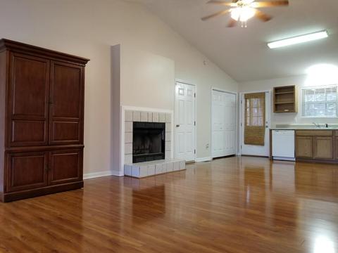 348 Walnut Ln, Corryton, TN 37721 photo 2