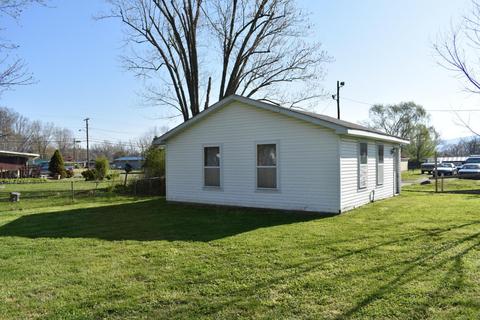 1602 Exeter Ave, Middlesboro, KY 40965 photo 7