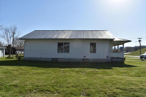 1602 Exeter Ave, Middlesboro, KY 40965 photo 5