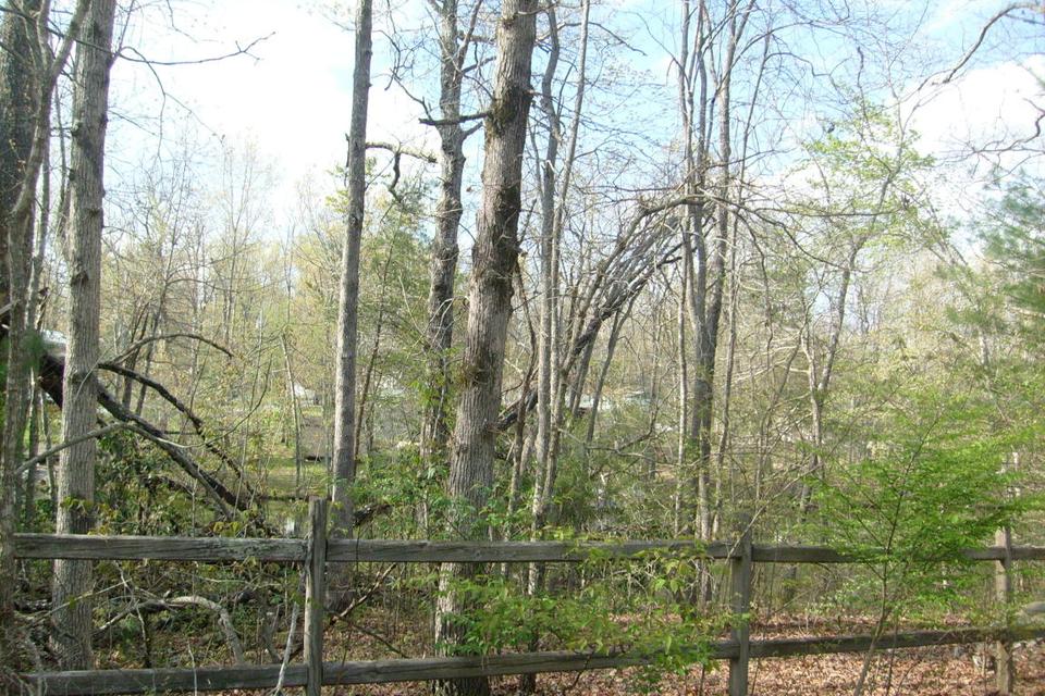  2072 Iowa Dr, Crossville, TN 38572 photo 7