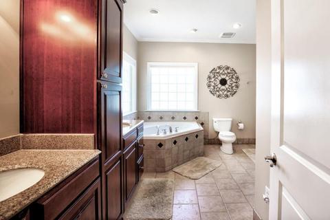 369 Bluff Trce, Jacksboro, TN 37757 photo 5