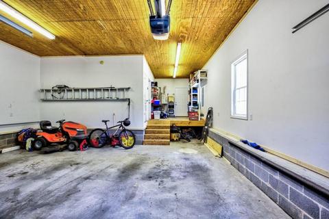 369 Bluff Trce, Jacksboro, TN 37757 photo 34