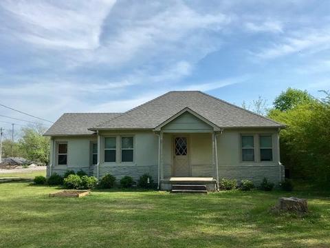 431 Elm St, Baxter, TN 38544 photo 1