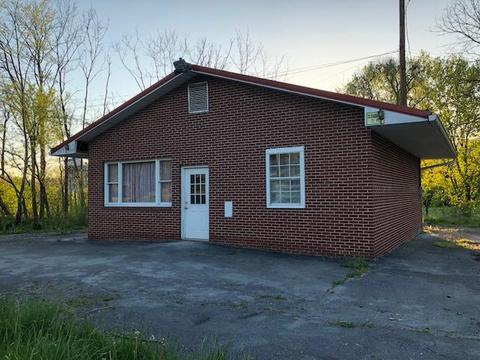 2069 Dr Thomas Walker Rd, Ewing, VA 24248 photo 1