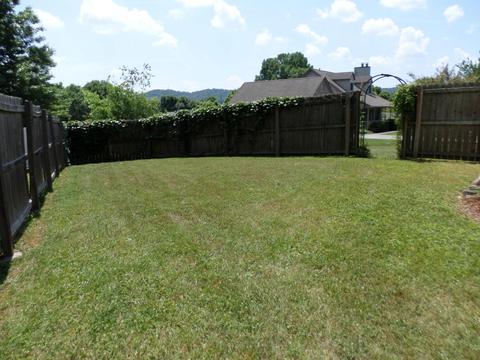 512 Windgate Ct, Powell, TN 37849 photo 12