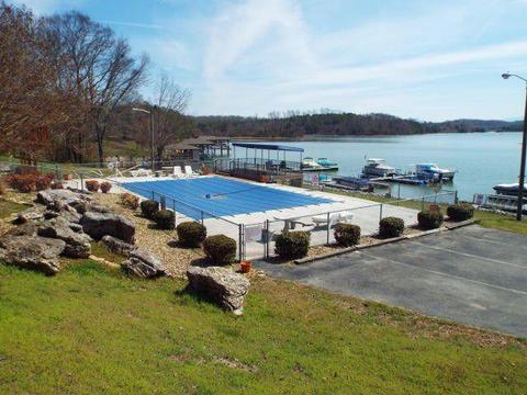 204 E Cove Dr, Greenback, TN 37742 photo 9