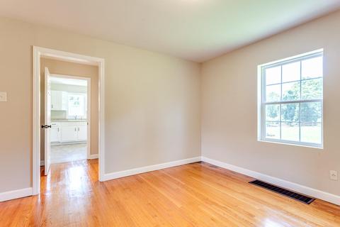 149 Pleasant View Loop, Clinton, TN 37716 photo 17