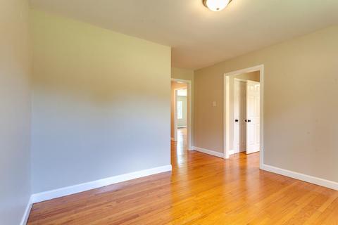 149 Pleasant View Loop, Clinton, TN 37716 photo 16