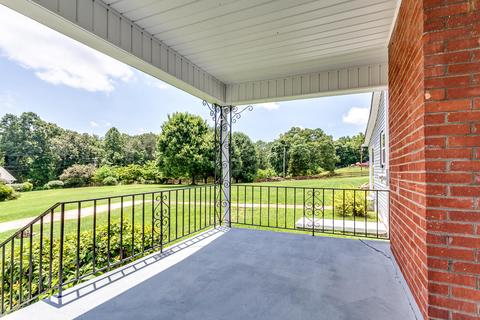 149 Pleasant View Loop, Clinton, TN 37716 photo 4