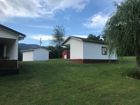 149 Machine Branch Rd, Ewing, VA 24248 photo 6