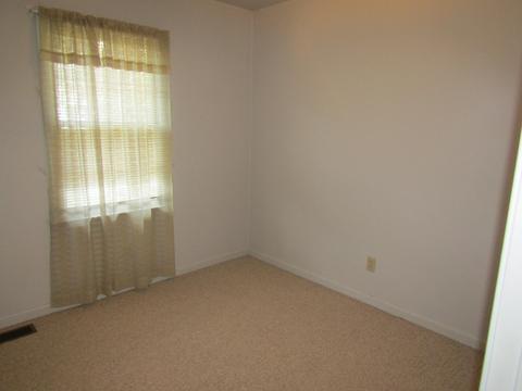 4 Yorkshire Ct, Middlesboro, KY 40965 photo 15