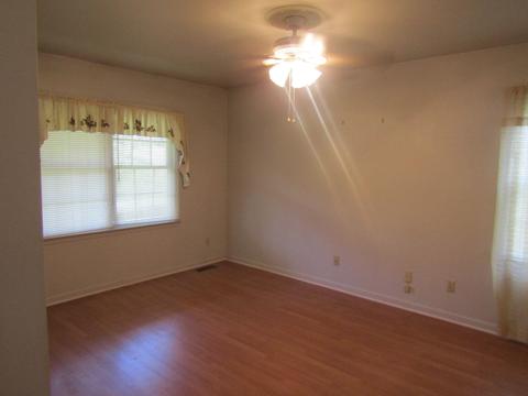 4 Yorkshire Ct, Middlesboro, KY 40965 photo 25