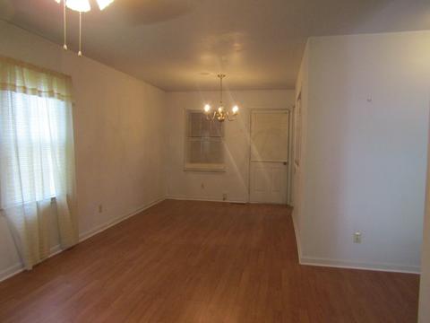 4 Yorkshire Ct, Middlesboro, KY 40965 photo 8