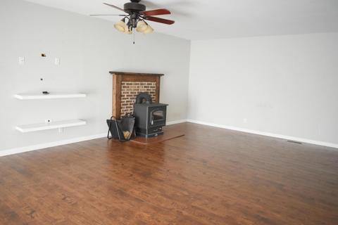 138 Machine Branch Rd, Ewing, VA 24248 photo 7